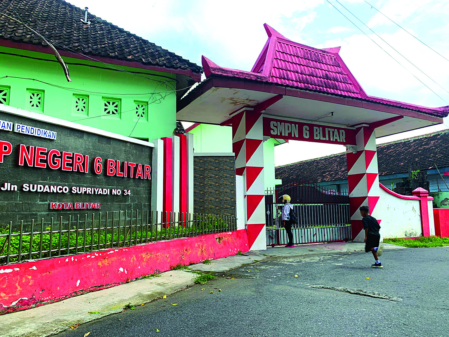 BAKAL DIHIDUPKAN LAGI: Eks gedung SMPN 6 Blitar di kompleks Monumen PETA bakal dijadikan SR sementara oleh Pemkot Blitar.