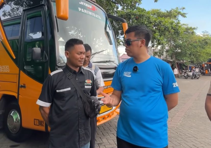 KLARIFIKASI: Wali Kota Blitar, Syauql Muhibbin turun mengecek parkiran PIPP  pada Minggu (8/6/2025) usai viral isu pungutan liar, Minggi