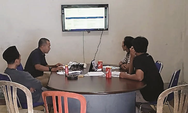 KETAT: Proses seleksi karya ilmiah ejies 2025.
