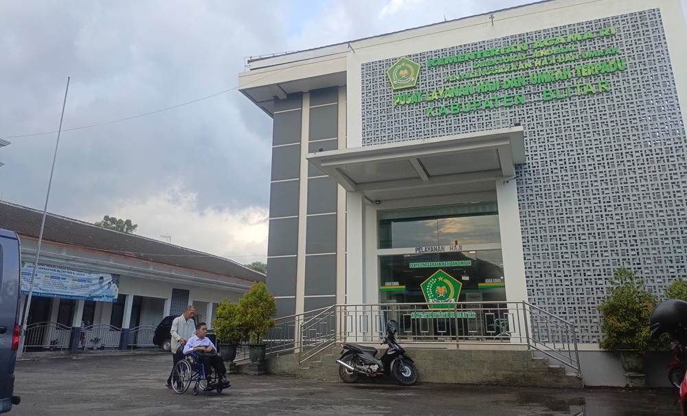TERPADU: Suasana PLHUT di lingkungan Kantor Kemenag Kabupaten Blitar pada Senin (16/6).