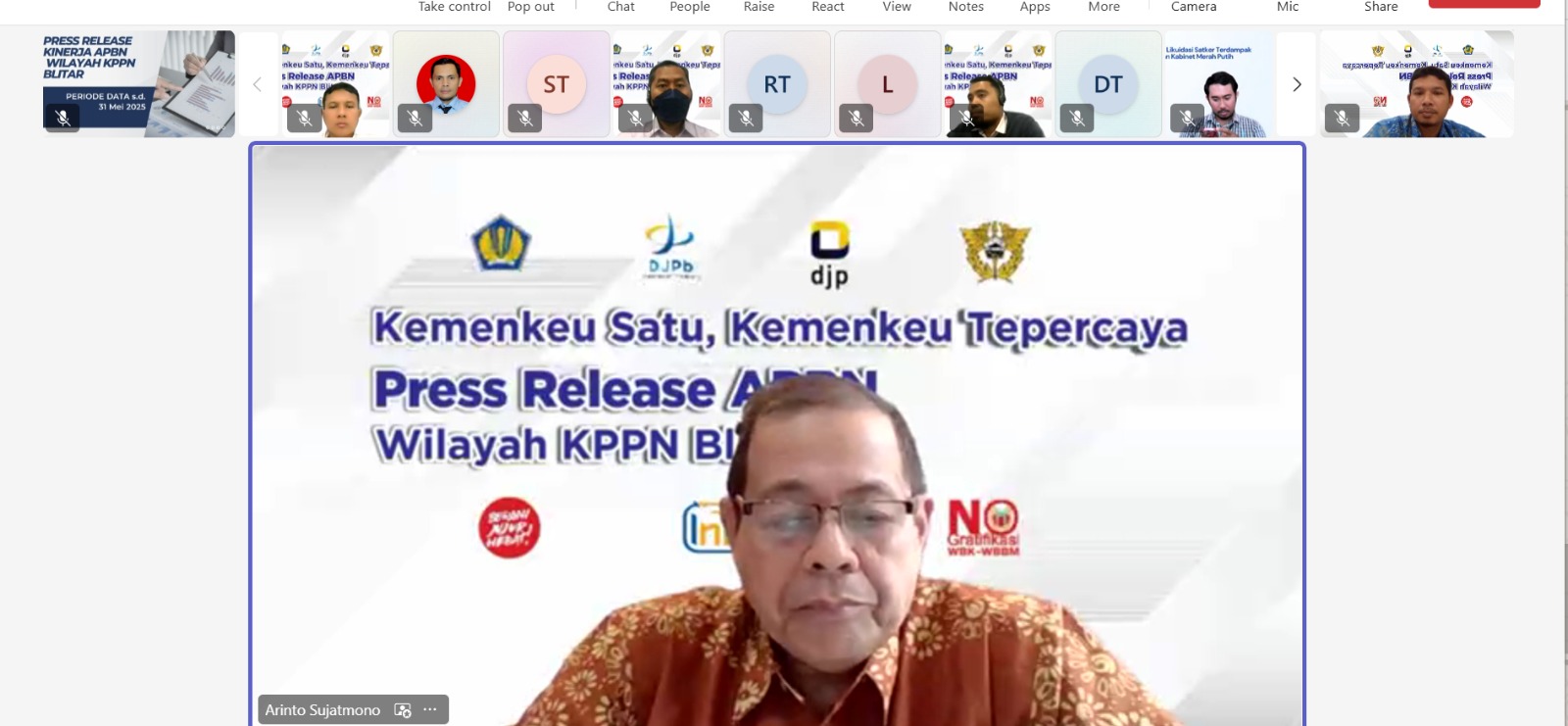 Kepala Kantor Pelayanan Perbendaharaan Negara Blitar Arinto Sujatmono pada Konferensi Pers APBN Kita Regional Blitar Periode Data s.d. 31 Mei 2025 di Blitar, Kamis (19/06/2025).