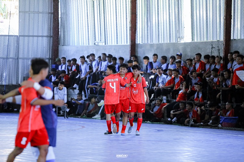 TERUS SEMANGAT: Atlet futsal Kabupaten Blitar saat berlaga di Pra Porprov beberapa waktu lalu, mereka optimistis bisa meraih medali dalam Porprov IX Jawa Timur.