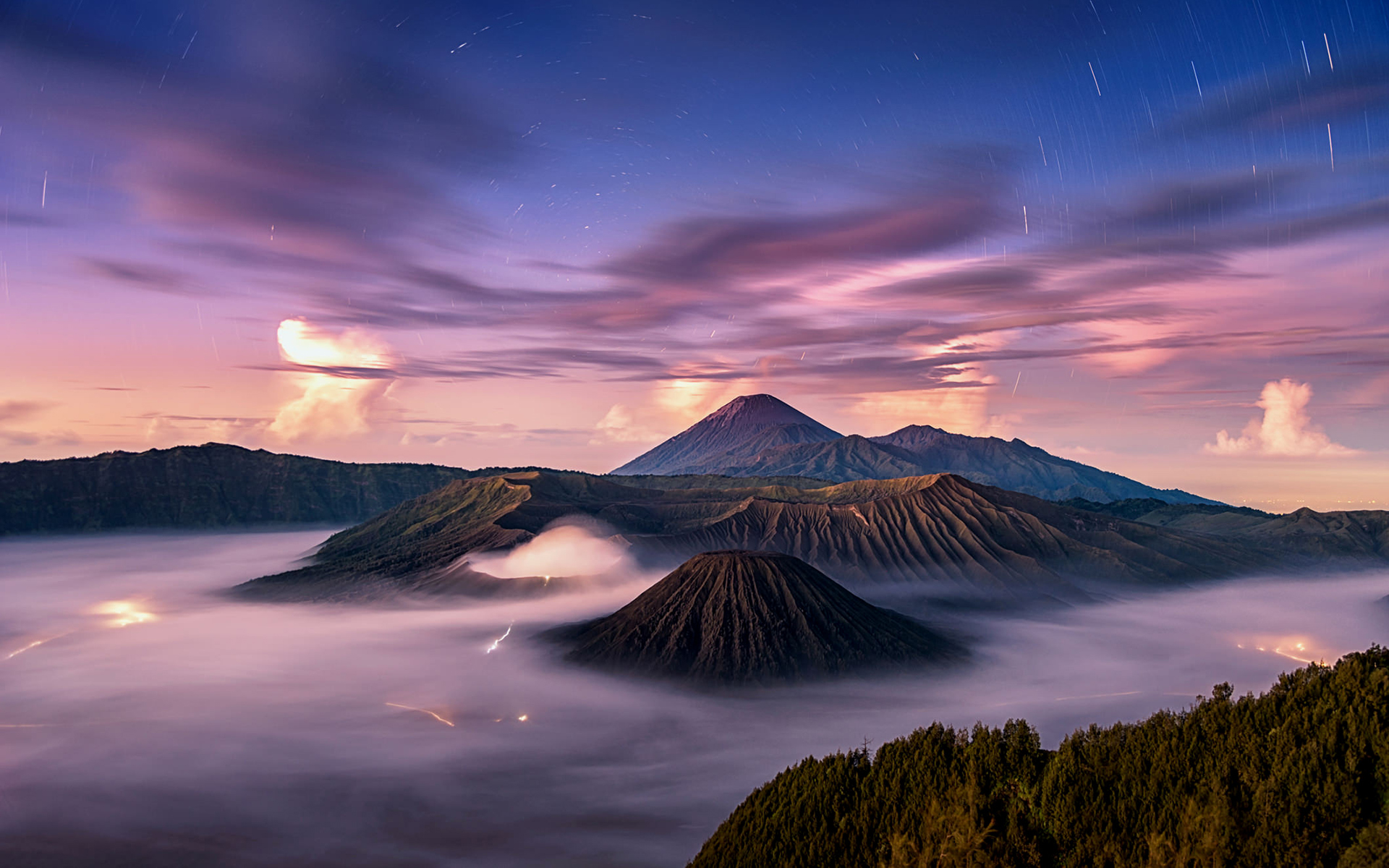 Gunung Bromo (Dikutip dari www.perumperindo.co.id)