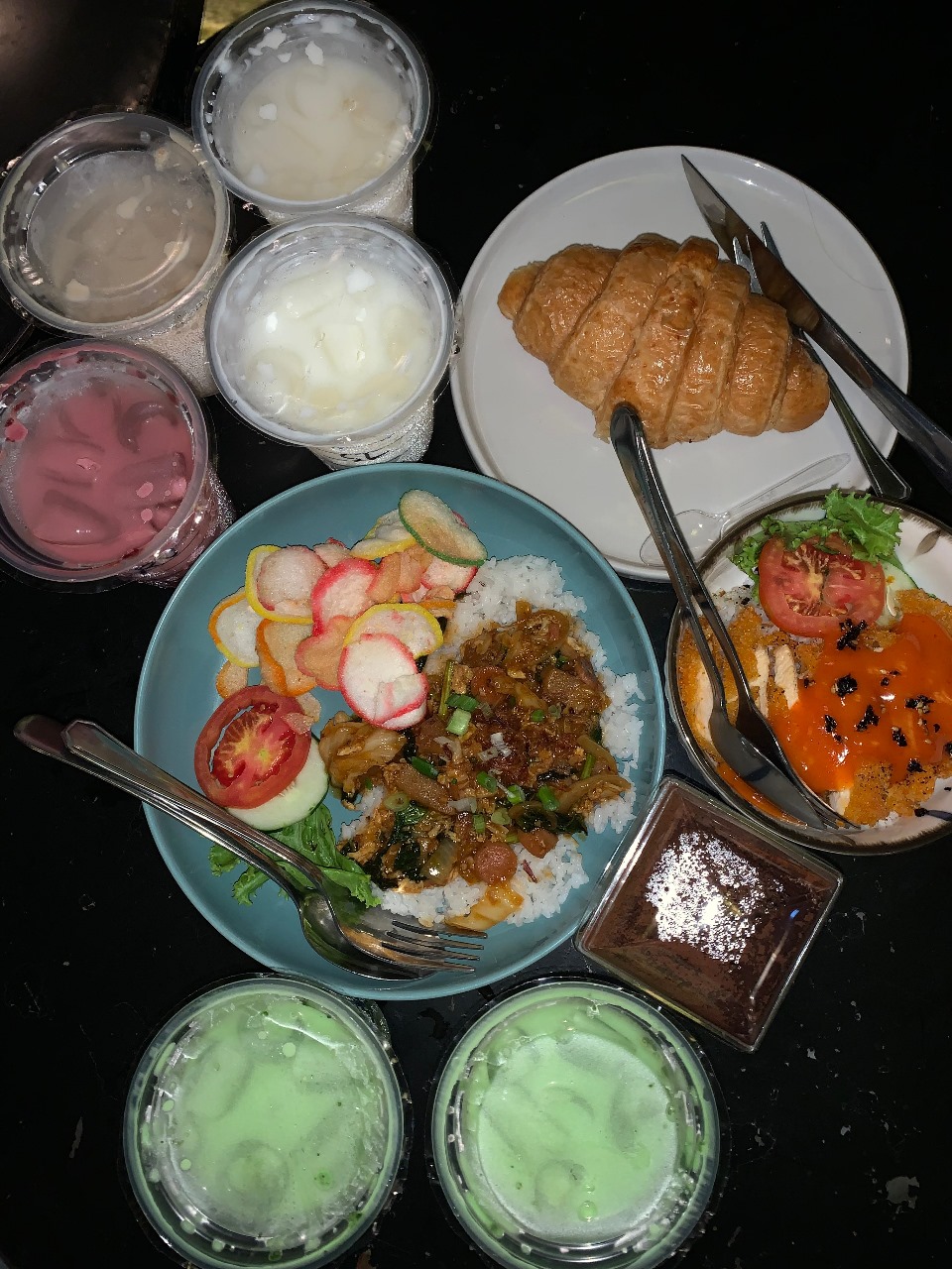 Makanan di Cafe ACC Tulungagung