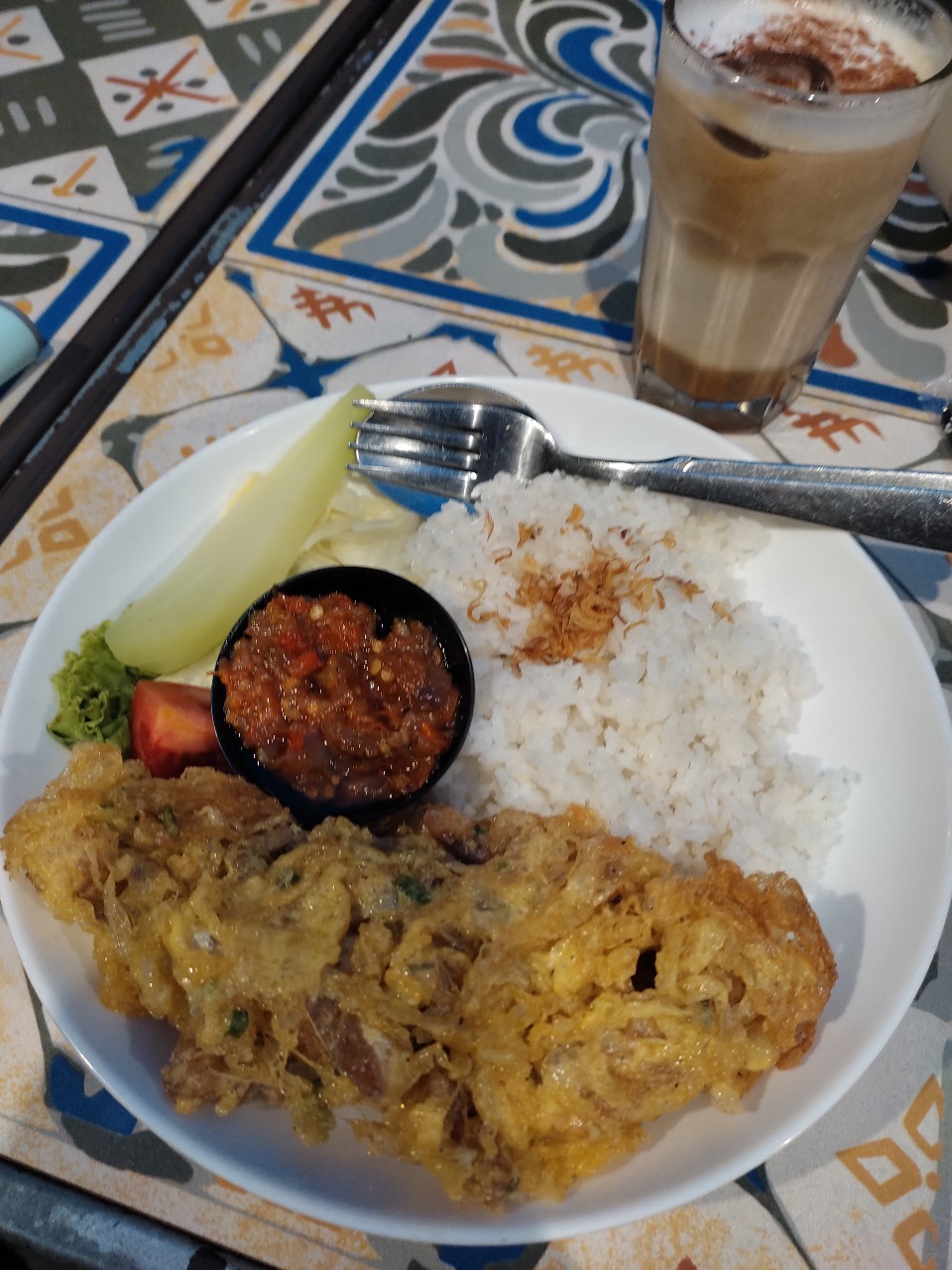 Menu Makanan di Koneksi Kopi Blitar