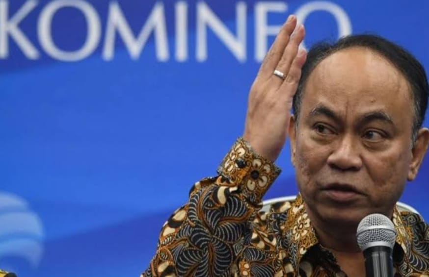 Tim Satelit Kominfo Versi Budi Arie: Relasi Kuasa, Diskresi Jabatan, dan Struktur Bayangan