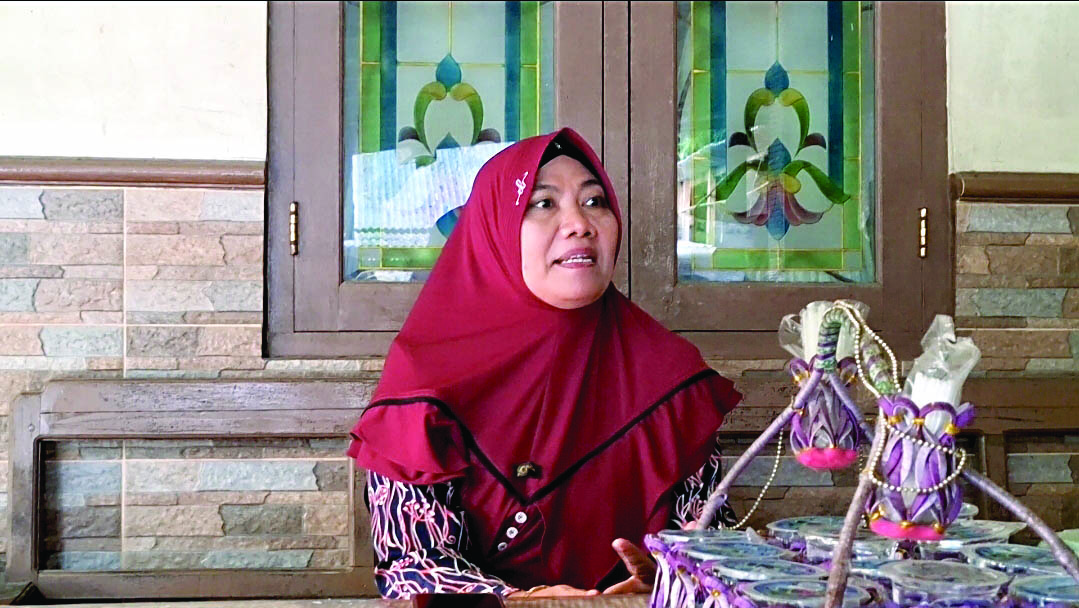 Siti Amara menceritakan perjalanan usaha ternak sapi perahnya.