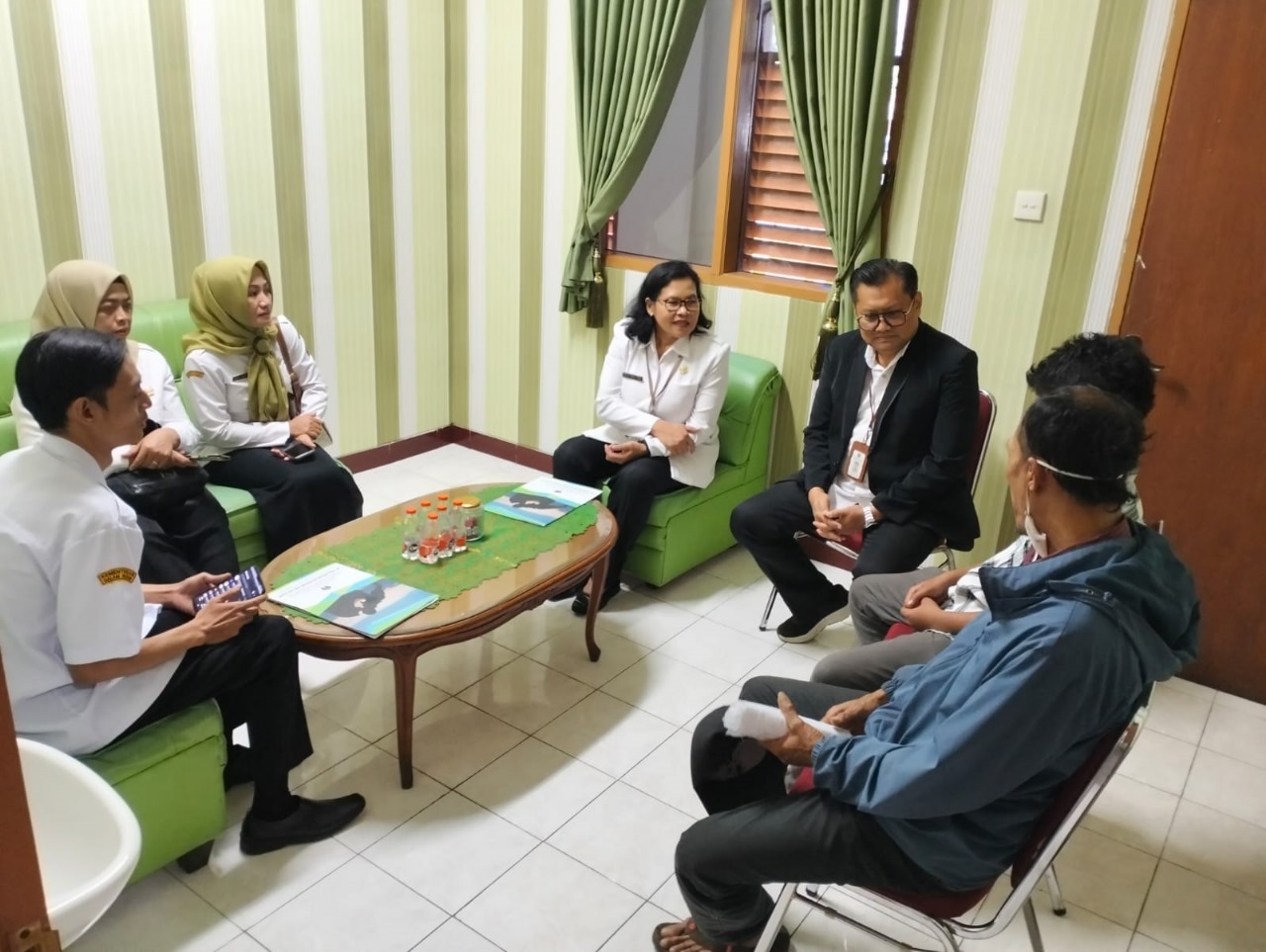 Tim UPT PPA Periksa Kesehatan Korban Perundungan Siswa SMPN di Blitar dengan CT Scan