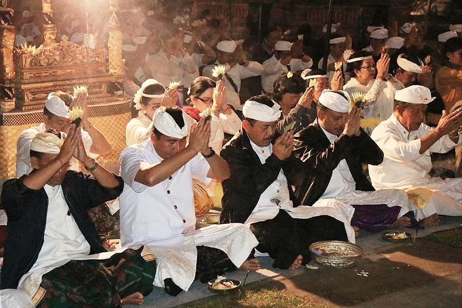 Akulturasi Hindu-Buddha di Pulau Jawa (Dikutip dari www.balipost.com)