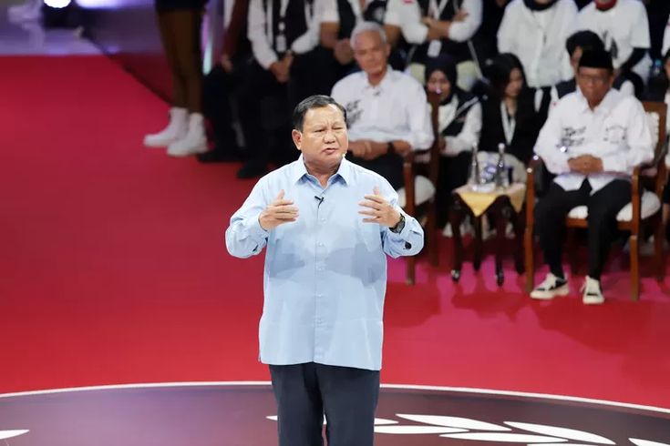 Jelang HUT ke-80 RI, Prabowo Tanggapi Kritik soal Negosiasi: &ldquo;Saya Lindungi Pekerja Indonesia&rdquo;