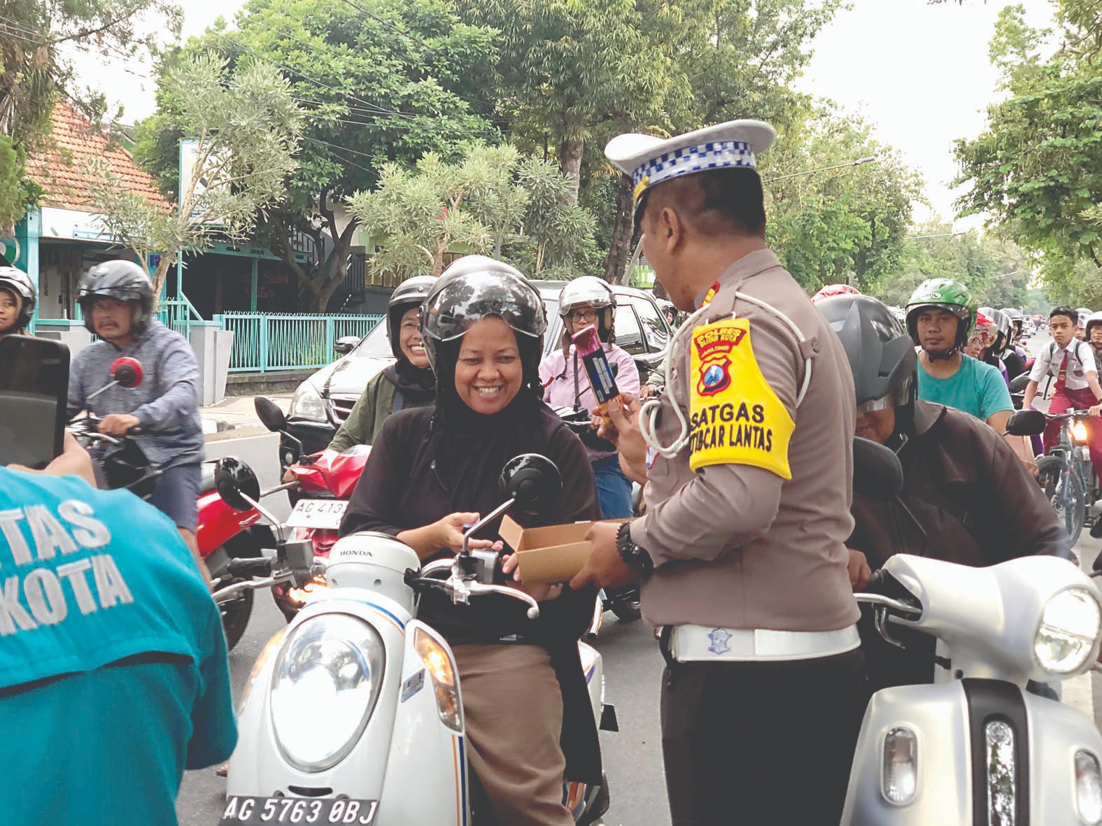 ⁠Hasil Operasi Patuh Semeru 2025 Polres Blitar Kota, Pemotor Tak Pakai Helm Dominasi