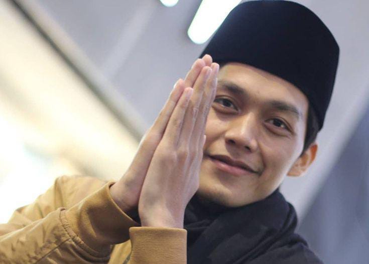 Pernah Malu Dipanggil Gus, Begini Cara Gus Iqdam Menebus Julukan Itu