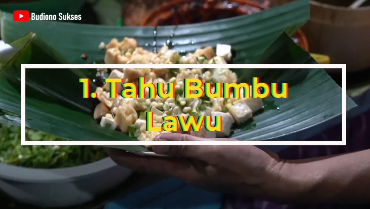 Paduan lontong, tahu, toge, dan sambal kacang kental ini ditambah kerupuk yang kriuk. Rasanya gurih, pedas, dan bikin nagih!