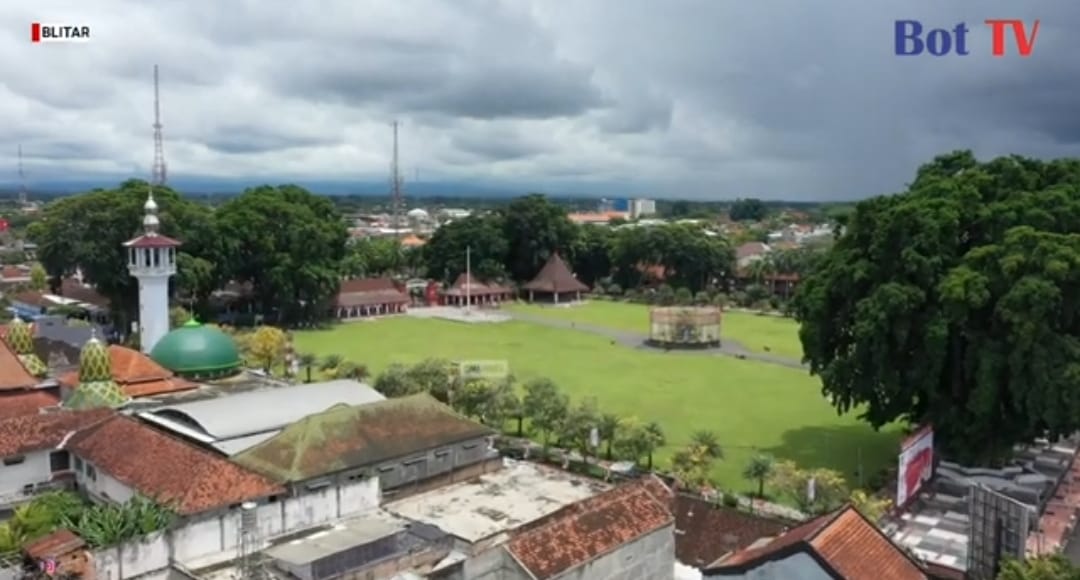 Blitar Bukan Cuma Kota Tua, Tapi Kota Wisata Keluarga Paling Komplit di Jatim!