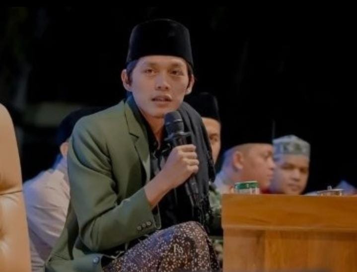 Disuruh Mondok Karena Malu Jadi Cucu Kiai Tak Pernah Ngaji: Cara Sang Abah Menaklukkan Si Bungsu, Gus Iqdam