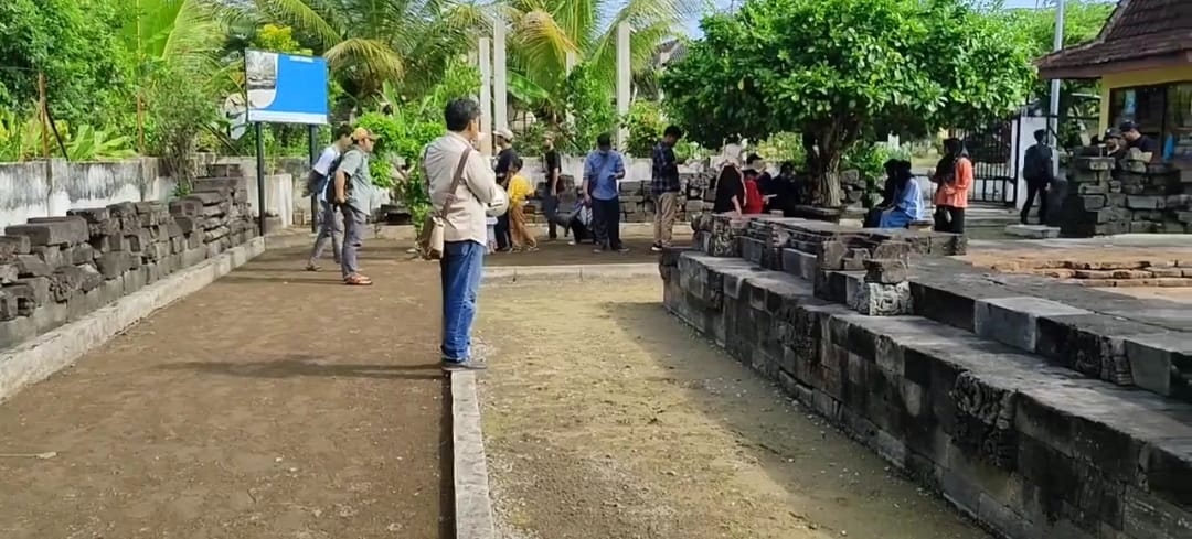 Bukan Hanya Majapahit, Candi Simping Blitar Juga Disinggahi Wisatawan Mancanegara