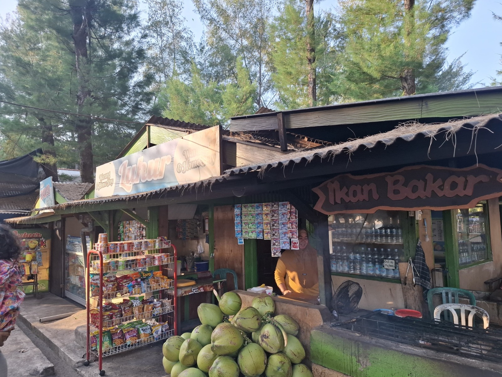 Pedagang Pantai Serang Blitar Keluhkan Sepinya Pengunjung, Ini Penyebabnya