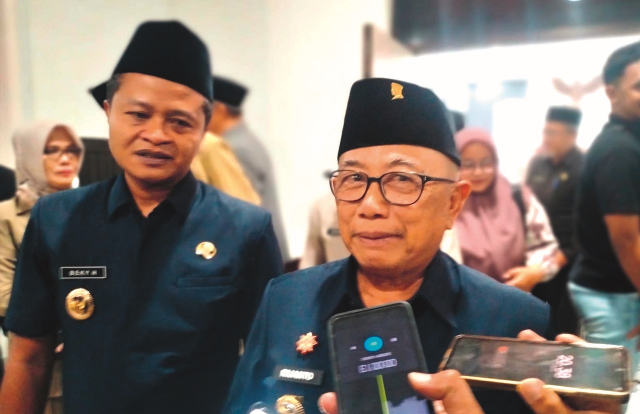 ⁠Hubungan Eksekutif-Legislatif di Kabupaten Blitar Memburuk, Bupati Blitar Klaim Baik-baik Saja