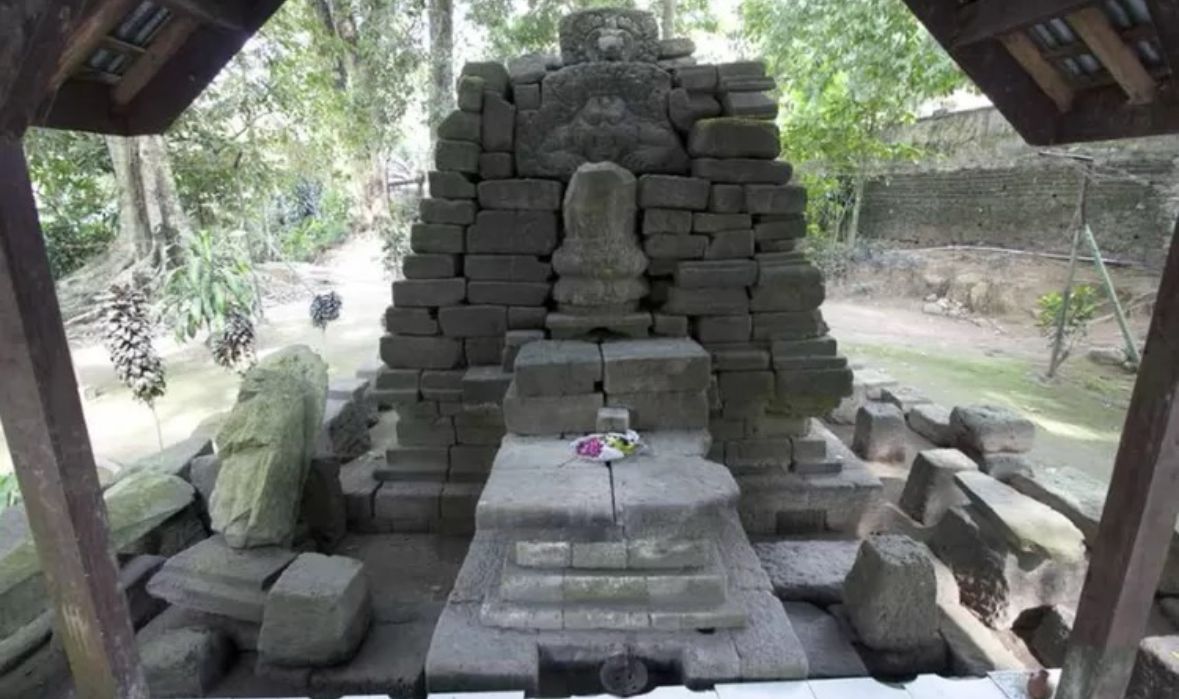 Jejak Ratu Boko di Rambut Monte: Dari Potongan Rambut hingga Sumber Mata Air Abadi