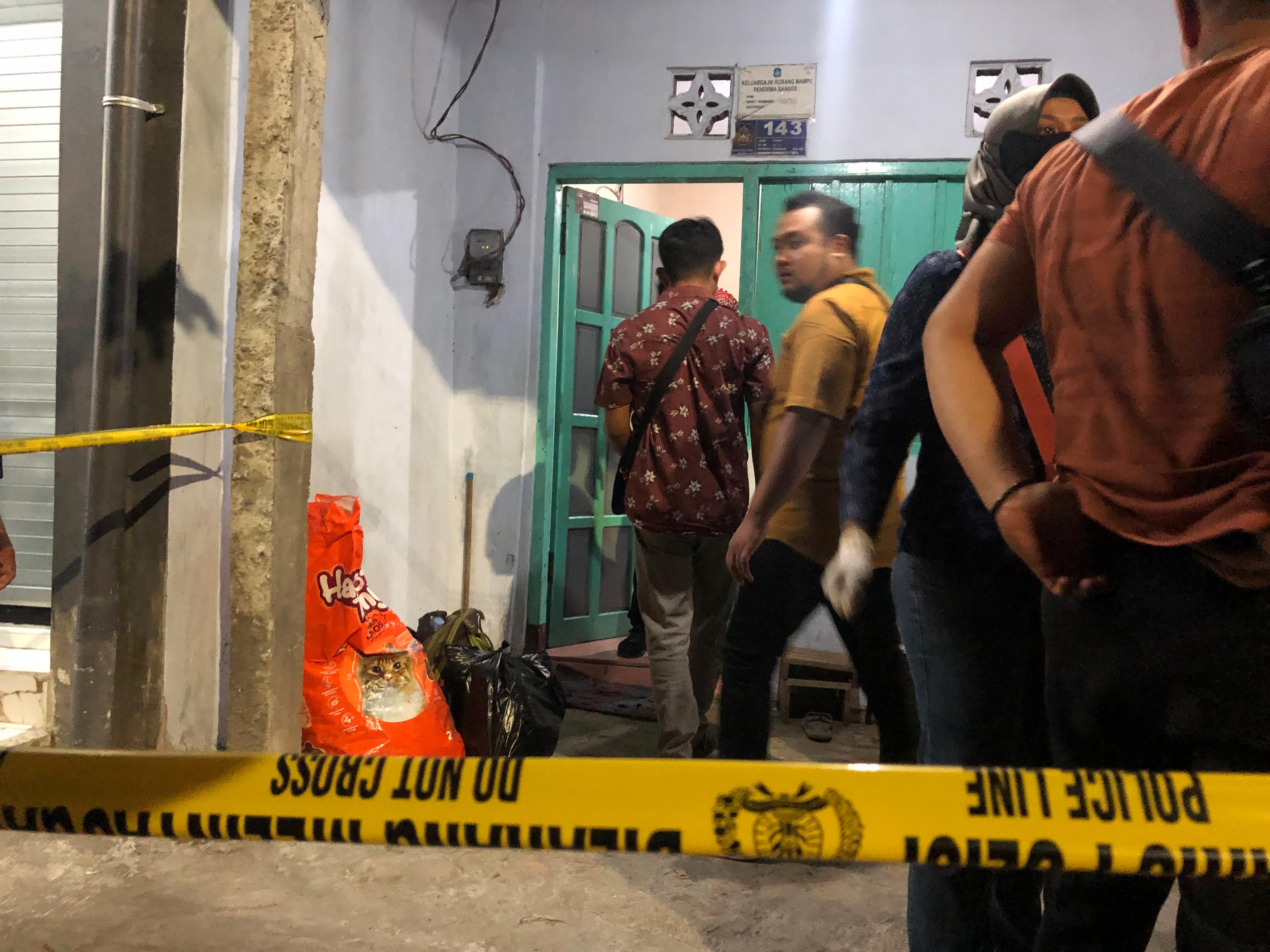 GERAK CEPAT: Polisi meringkus dua pelaku terduga pembunuh pemuda yang ditemukan tewas di rumah Jalan Cemara, Kota Blitar kurang dari 24 jam.