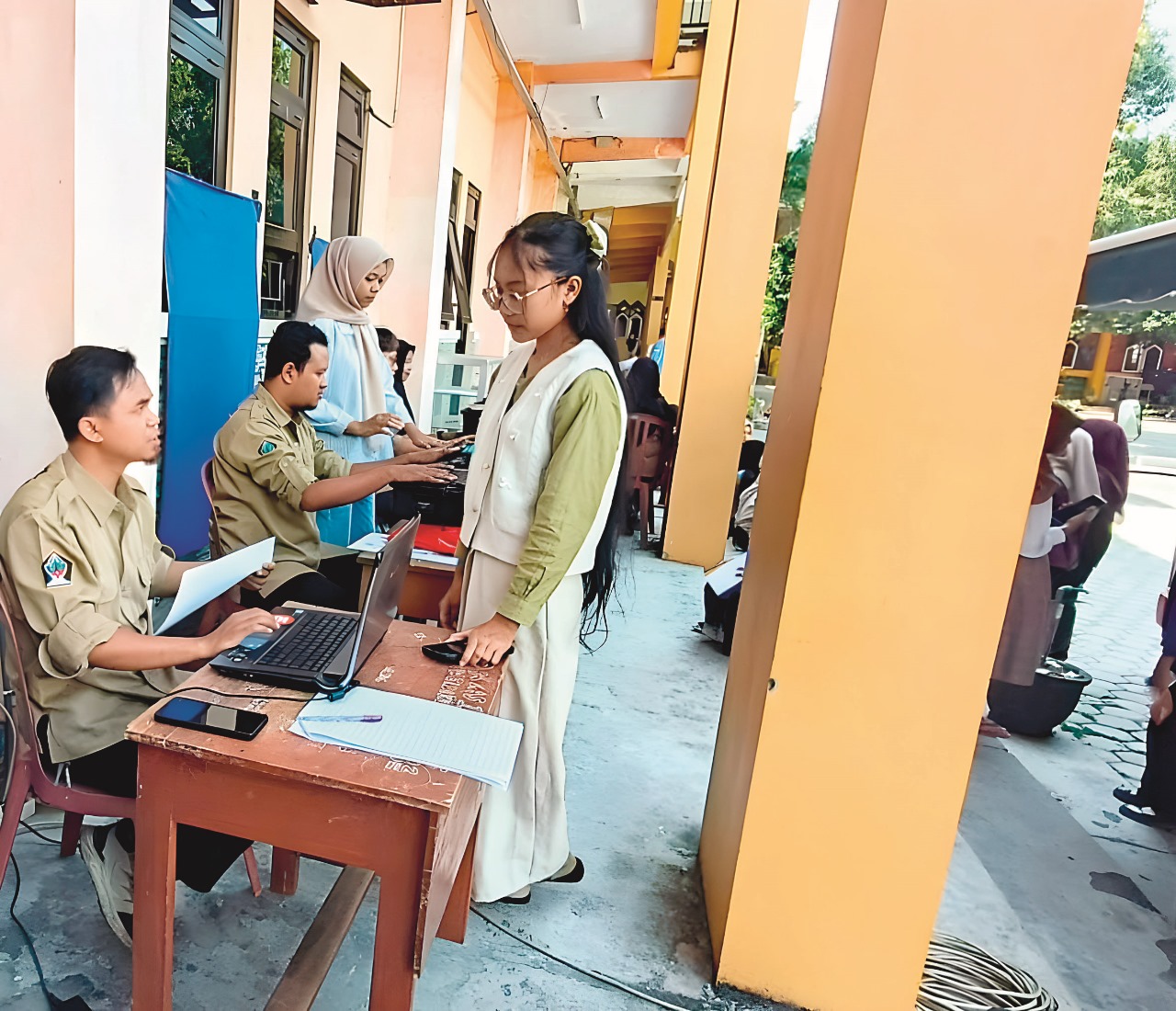 ⁠Belasan Ribu Warga Blitar Belum Rekaman KTP Elektronik, Ini Penjelasan Dispendukcapil