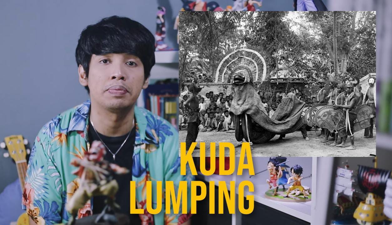 Rampogan macan dikenal sebagai tontonan berdarah di Jawa pada masa lalu. Namun, beberapa peneliti menyebut tradisi ini tidak bisa dilepaskan dari kesenian rakyat.