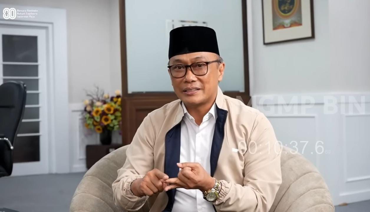 Kabar menggembirakan datang bagi ribuan tenaga honorer yang tengah menunggu kepastian. BKN menegaskan, pengangkatan honorer jadi PPPK akan dipercepat dengan sistem layanan baru.