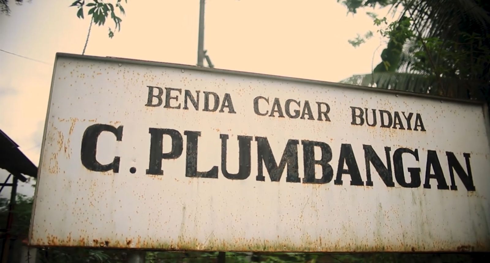 Prasasti Panumbangan: Jejak Anugerah Raja Kediri di Candi Plumbangan Blitar