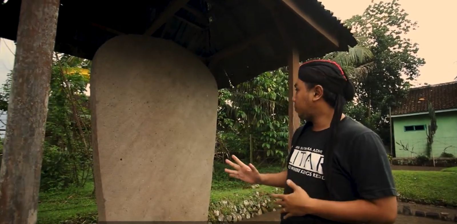 Paduraksa Candi Plumbangan, Satu-satunya Gerbang Kuno Asli di Blitar