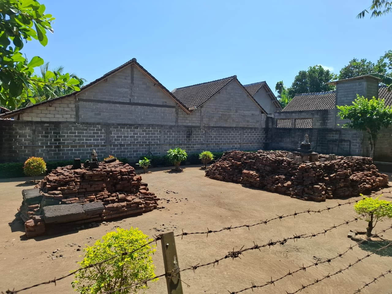 BERNILAI SEJARAH: Kondisi Candi Bacem di Desa Bacem, Kecamatan Sutojayan, Kabupaten Blitar.