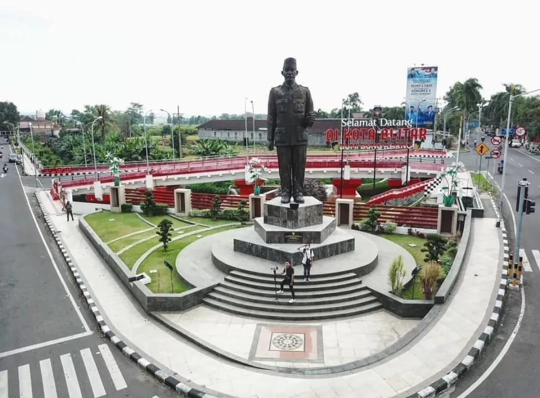 Blitar Kota Proklamator, Juga Jadi Tanah Para Wali