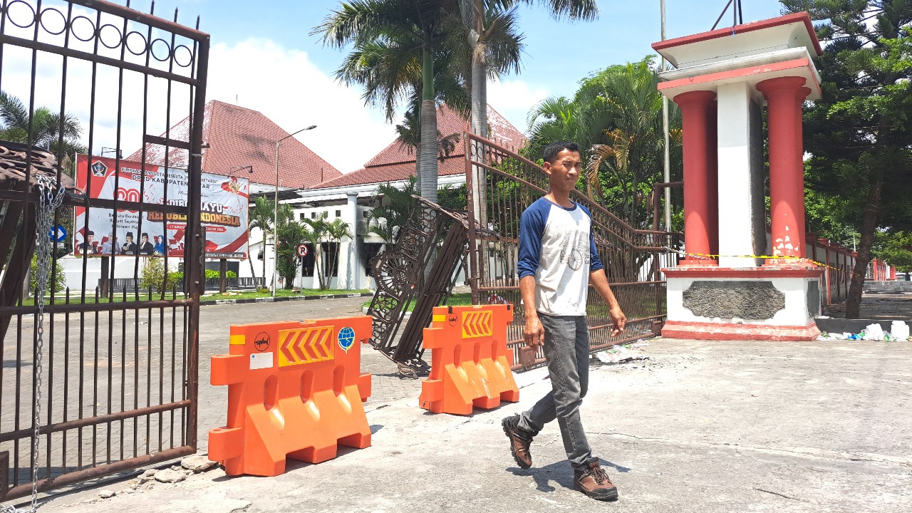 ⁠Terdampak Kerusakan, Rapat Paripurna DPRD Kabupaten Blitar Terancam Pindah Lokasi