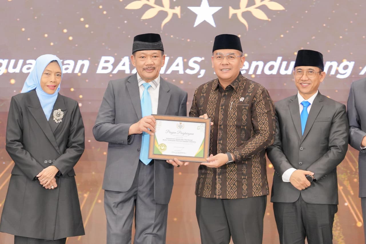 Wamen ATR/BPN Ossy Dermawan Raih Baznas Award 2025, Persembahkan untuk Seluruh Pegawai