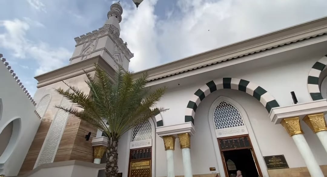 Dibangun dengan Dana Pribadi, Masjid Ar-Rahman Blitar Jadi Ikon Religi Baru