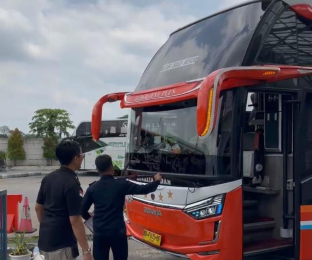 Puluhan Armada Bus Lolos Uji Kelayakan Hasil Ramp Check Pihak Terminal