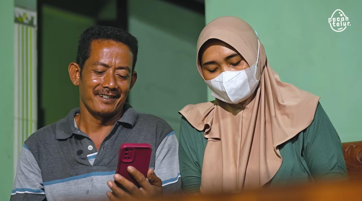 Rela Tinggalkan Keluarga, Istri Pak Suroso Jadi TKW demi Modal Usaha: Kini Anak Lolos Kedokteran!