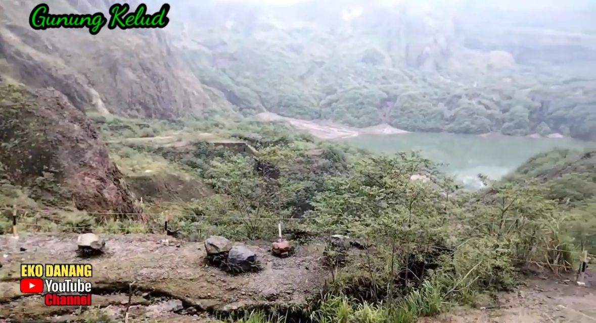 Gunung Kelud Sering Salah Ditulis Jadi Kelut, Ini Fakta Sejarah Nama Aslinya
