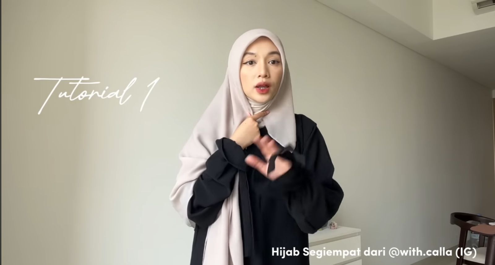 8 Tutorial Hijab Segi Empat untuk Pipi Chubby agar Wajah Terlihat Tirus di Lebaran