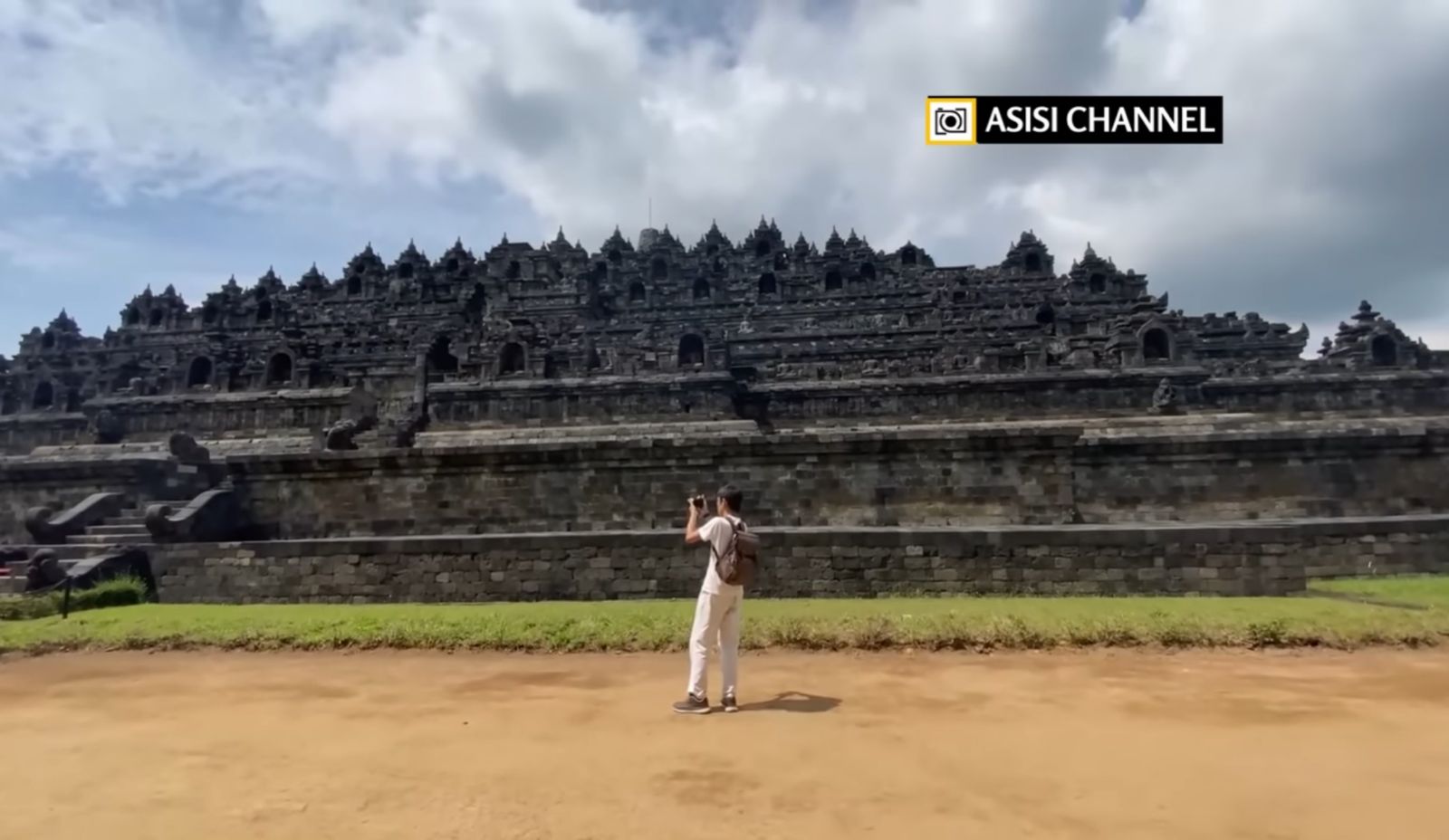 Yoni Berwajah Raksasa Candi Gunung Sari Magelang, Misteri Arca Hindu Siwa yang Langka