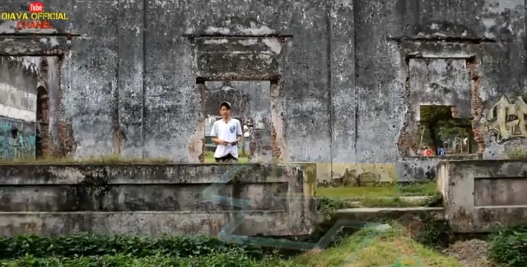 Wow! Cerobong Asap Raksasa HVA di Blitar Kini Jadi Spot Wisata Sejarah Hits