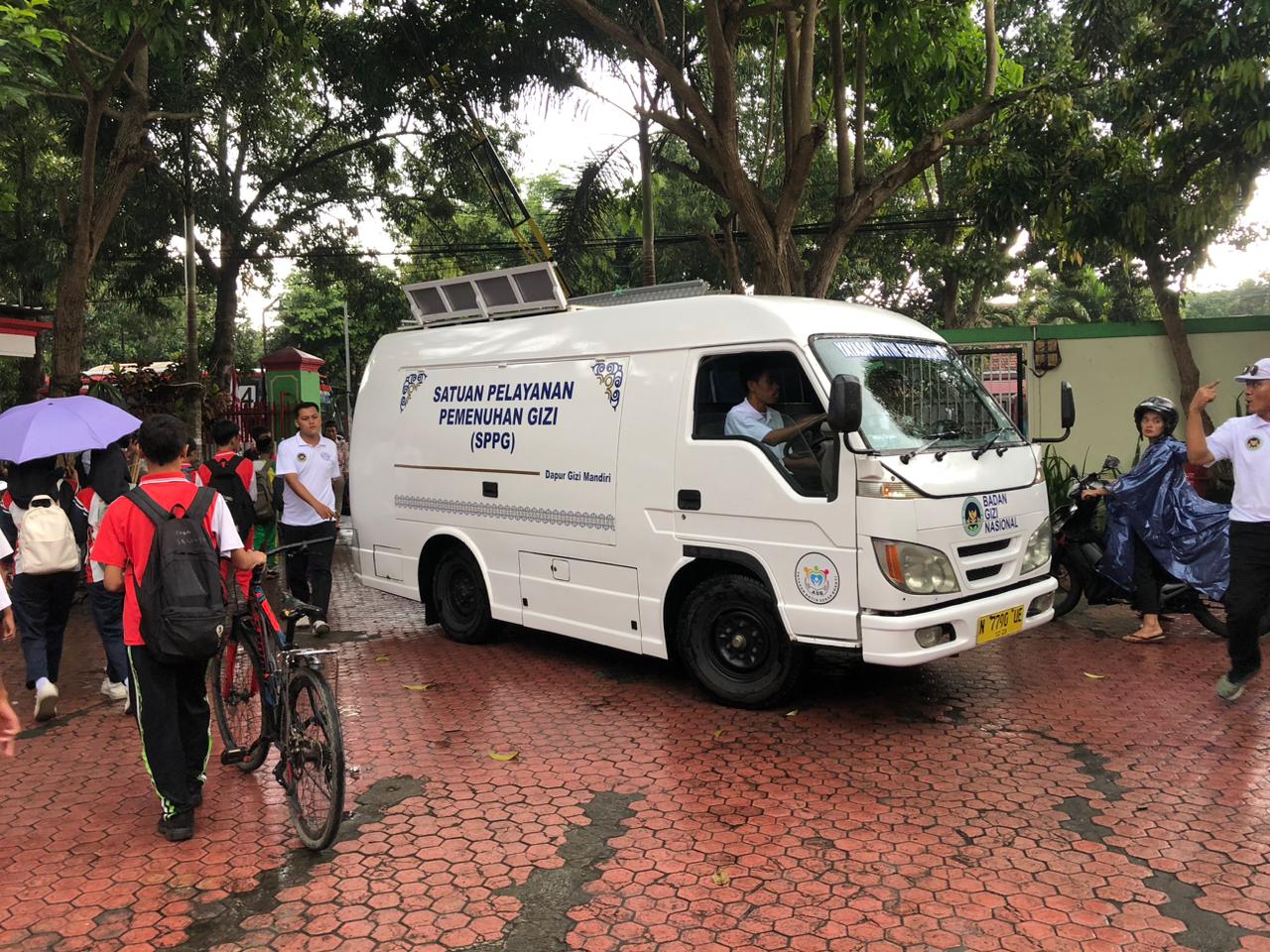 LANCAR: Pendistibusian MBG di sekolah sasaran di Kota Blitar berjalan dengan baik dan terarah, serta terus dikawal dan diawasi satgas terkait.