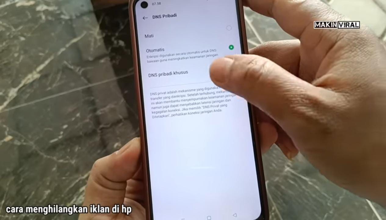 Sering Tiba-Tiba Muncul Iklan di HP? Begini 2 Cara Ampuh Menghapusnya Sekaligus!