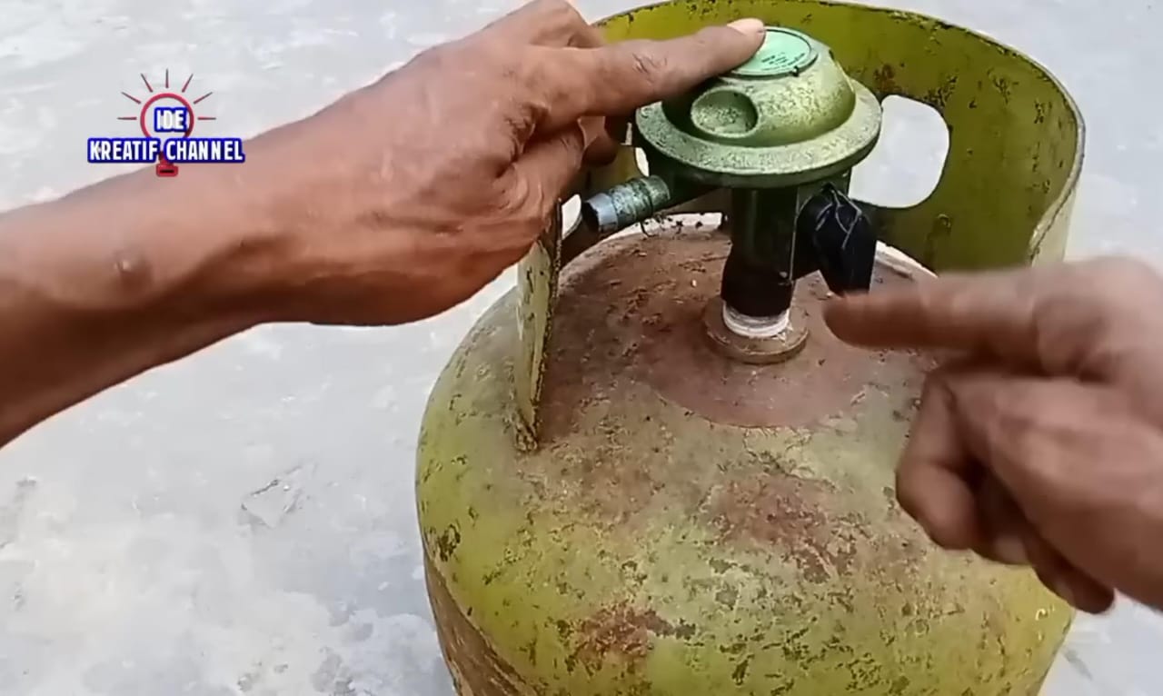 Cara memperbaiki regulator gas bocor sendiri di rumah, cukup pakai alat sederhana tanpa beli baru. Simak langkah mudahnya di sini!