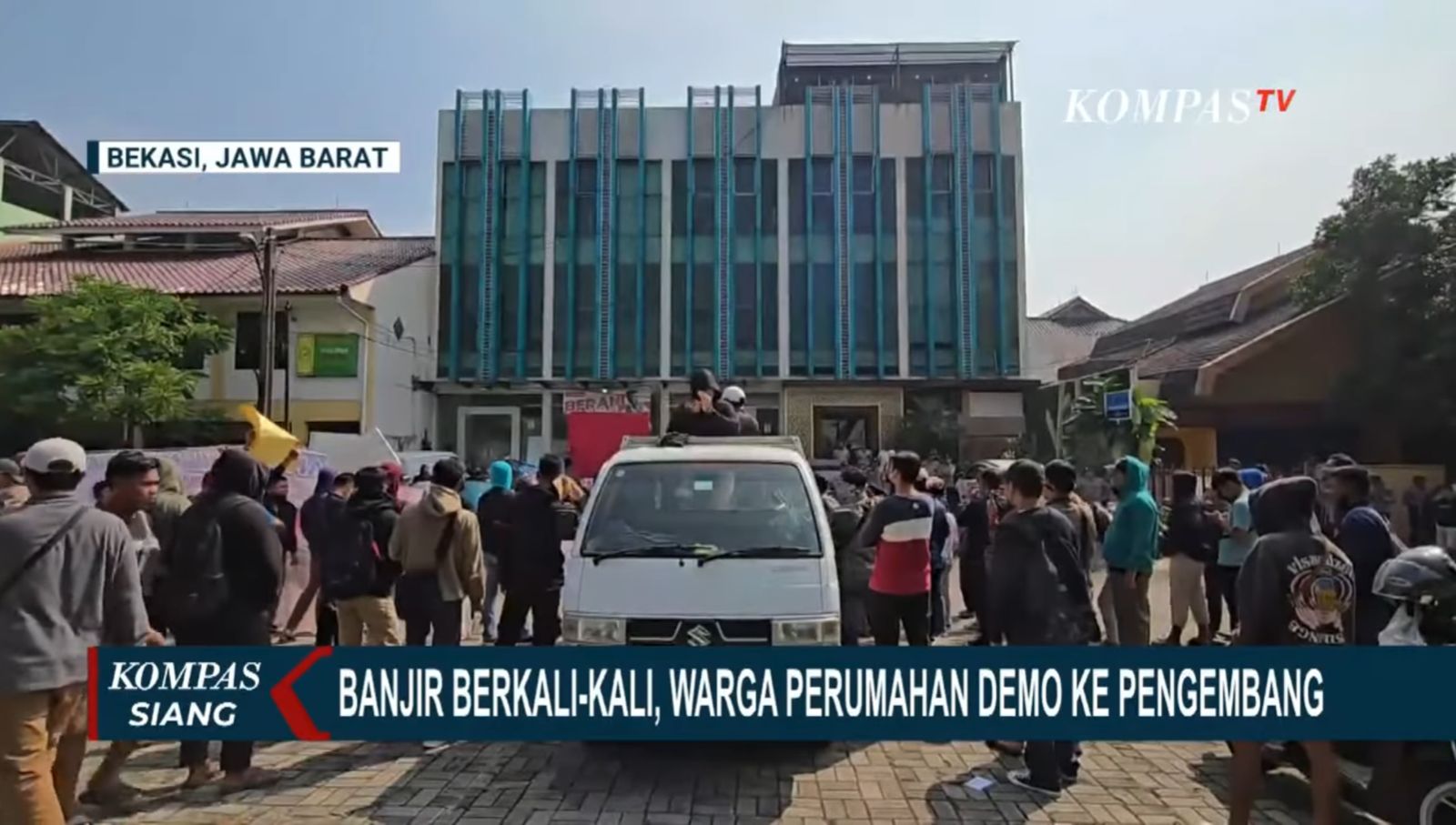 Warga Artera Hills 2 Demo Developer karena Rumah Baru Sudah Enam Kali Terendam