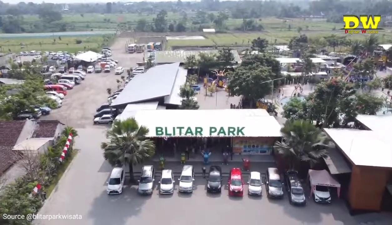 Wisata Blitar Terbaru 2025, dari Blitar Park hingga Candi Penataran Jadi Favorit Liburan Keluarga