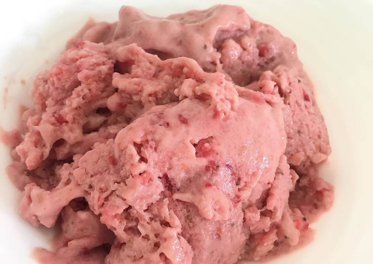 Terlalu sering memberi makanan manis bisa ubah selera anak: Biasakan rasa alami sejak dini agar pola makan sehat terbentuk.