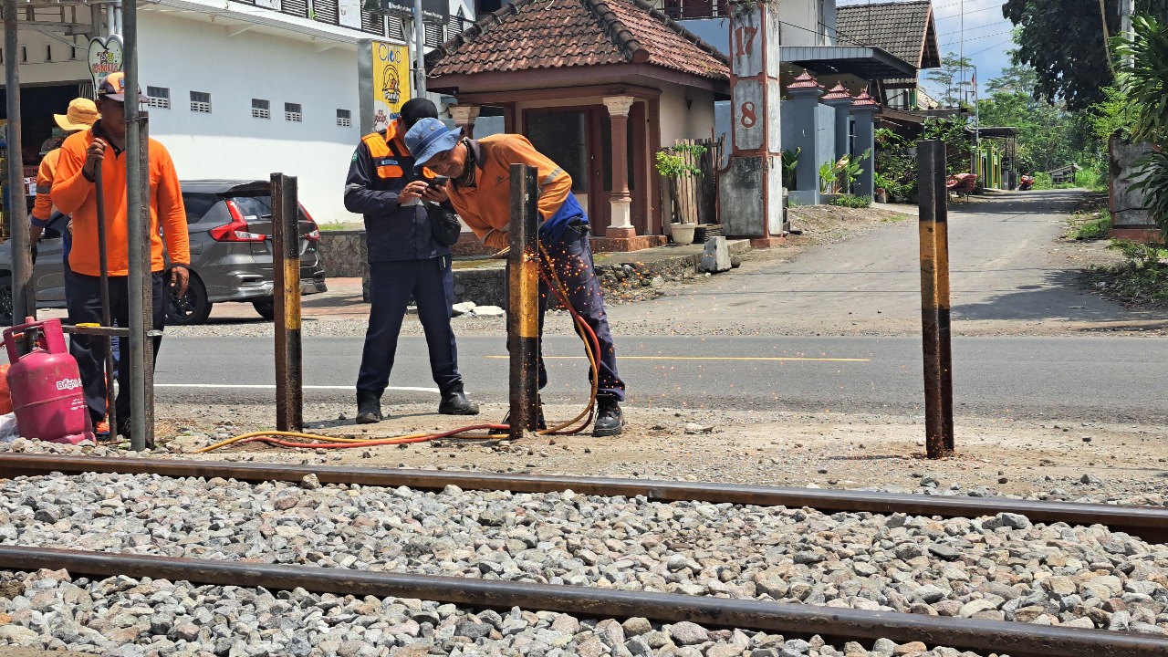 Rawan Makan Korban, KAI-Dishub Kabupaten Blitar Normalisasi Sejumlah Perlintasan Sebidang Liar