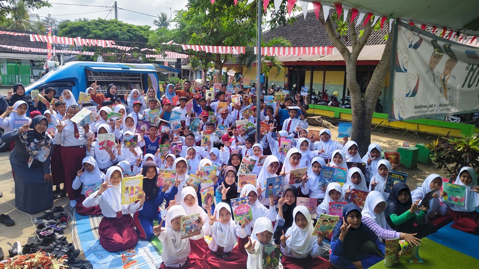 RAJIN: Kegemaran anak-anak di Kabupaten Blitar dalam membaca turut sumbang kenaikan skor TKM.