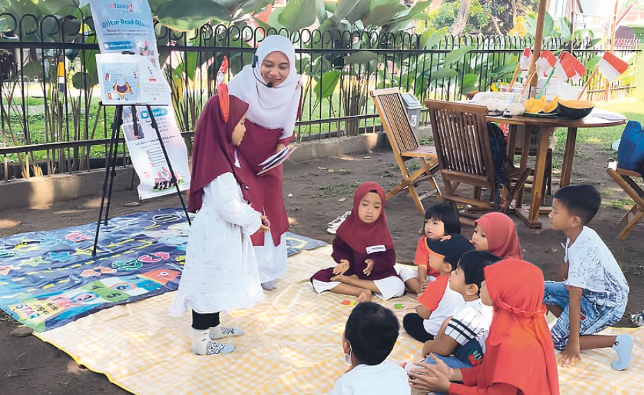 &lrm;YAKIN: Dispusip Kabupaten Blitar optimistis target kunjungan perpustakaan tercapai di akhir tahun.