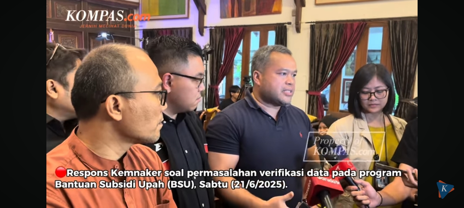 Tak punya rekening bank tetap bisa dapat BSU 2022. Begini cara mencairkan bantuan subsidi upah lewat kantor pos dari kemnaker.